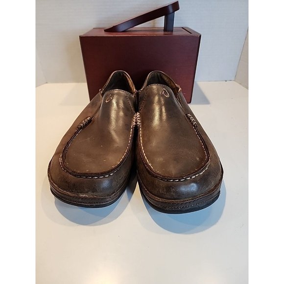 OLUKAI Moloa Leather Slip-On Shoe - (Ray / Toffee) Men’s Size 10 US / 43 EUR main image 5
